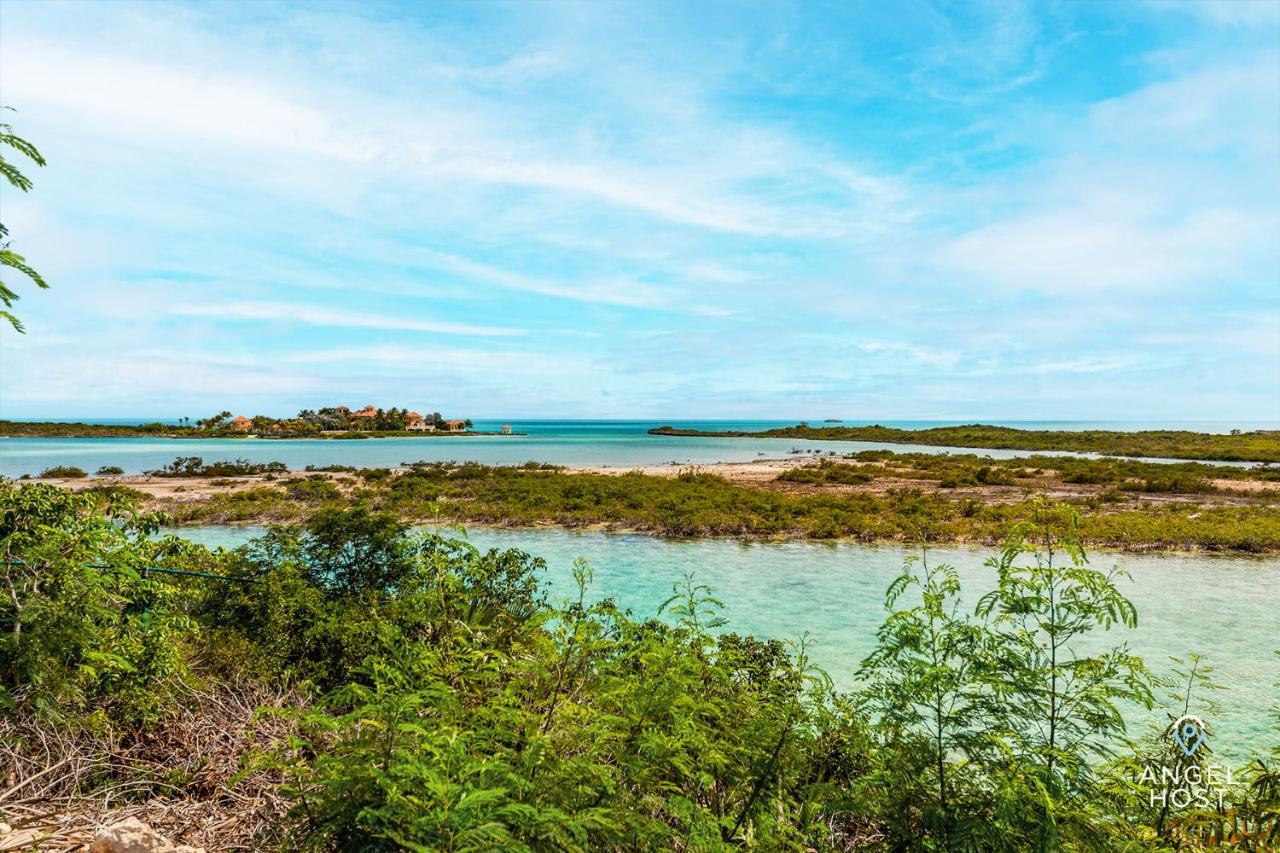 Chalk Sound Beach Residences Near Sapodilla Bay Beach By Angel Host! Taylor Bay Beach Exterior photo